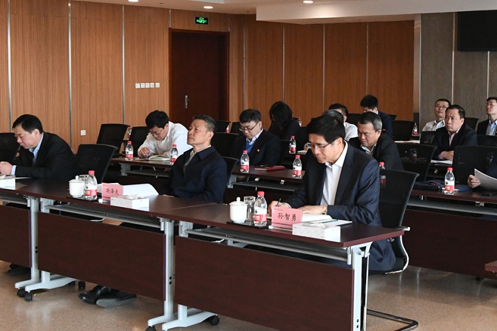 伟德体育 - 综合体育赛事平台|奥体中心相助同伴