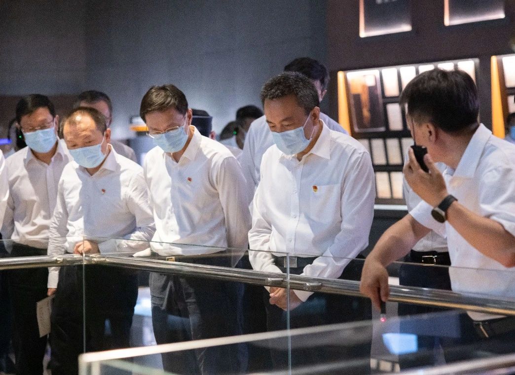 伟德体育 - 综合体育赛事平台|奥体中心相助同伴