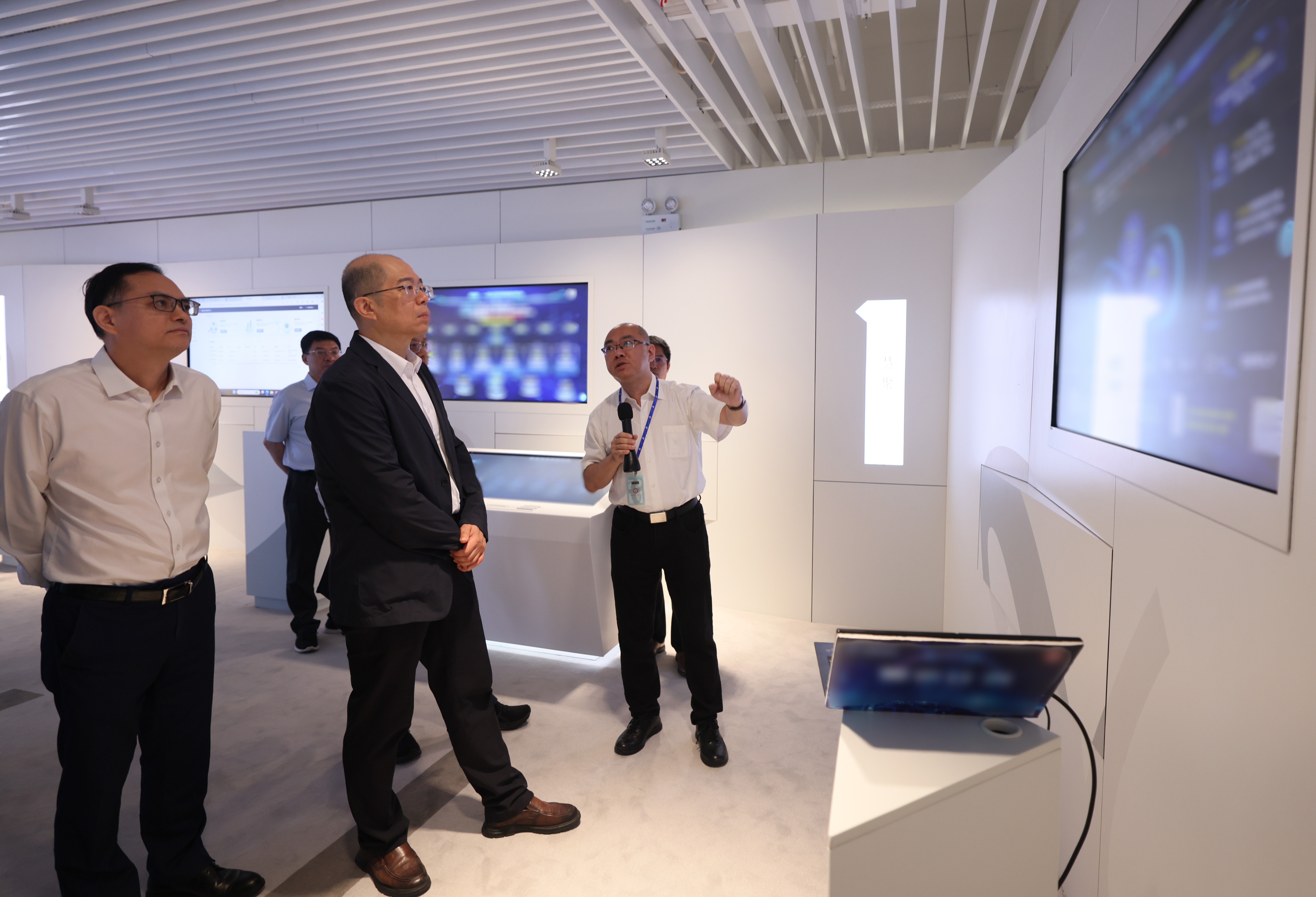 张玉卓、、国资、、央企、、国资委、、书记、、主任、、国企、、企业刷新