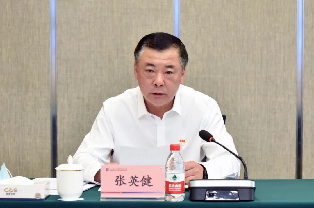 伟德体育 - 综合体育赛事平台|奥体中心相助同伴