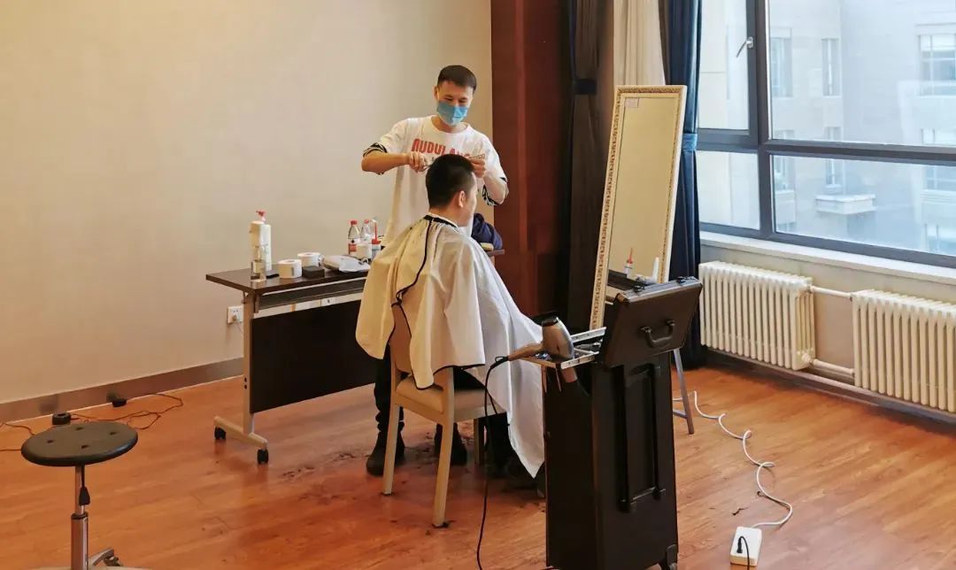 伟德体育 - 综合体育赛事平台|奥体中心相助同伴