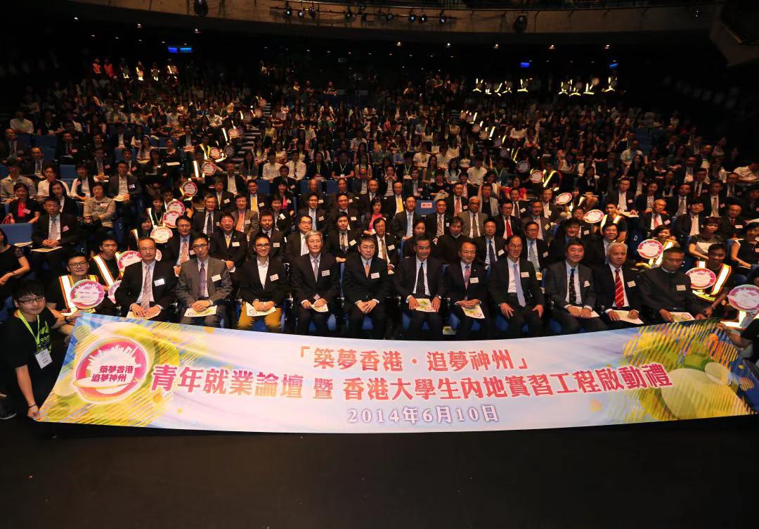 伟德体育 - 综合体育赛事平台|奥体中心相助同伴