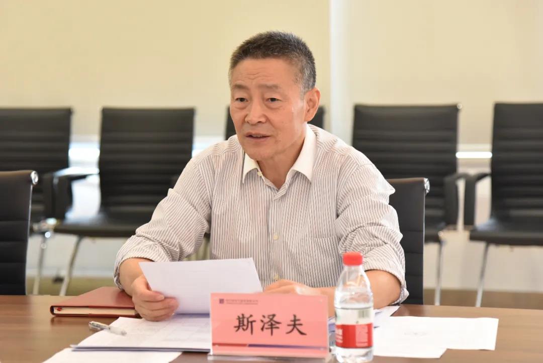 伟德体育 - 综合体育赛事平台|奥体中心相助同伴